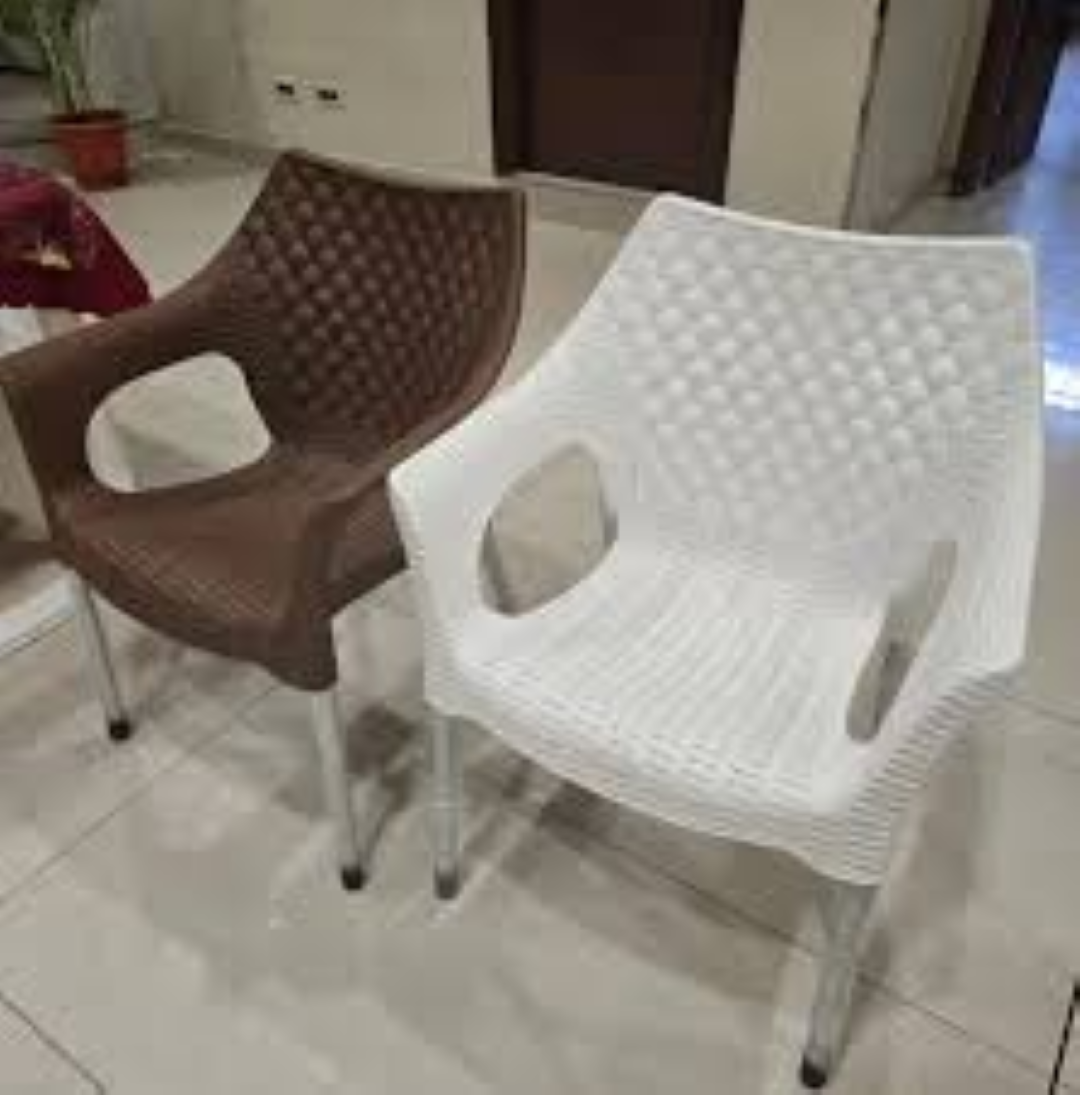 COMPLAST CHAIR ROSANAA DIAMOND IVORY